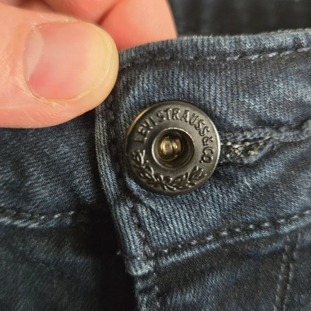 Levi's Dark Indigo Blue Bold Curve Modern Rise Skinny Bootcut Jeans Size 29